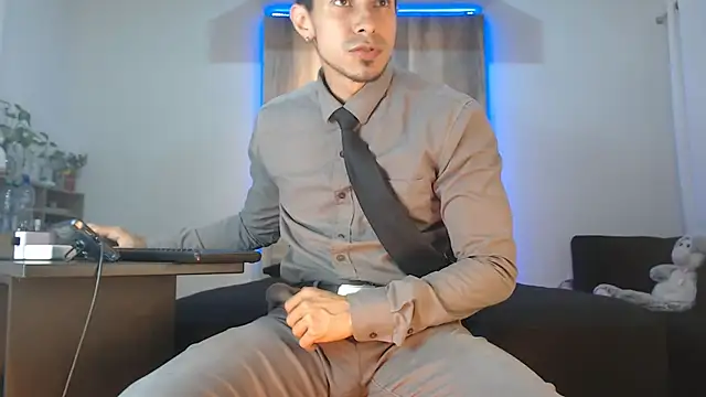 Snapshot of Andrew_4_ chatting on November 25, 2025, 2:44 am Andrew 4 online show from November 25, 2025, 2:44 am