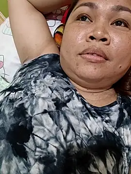 XXLorie 02 online show from July 1, 2026, 4:25 am