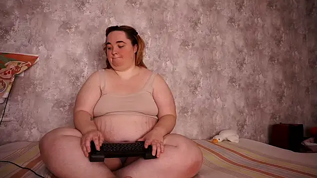 Evelively online show from February 23, 2025, 5:18 pm