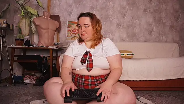 Evelively online show from March 21, 2025, 2:29 pm