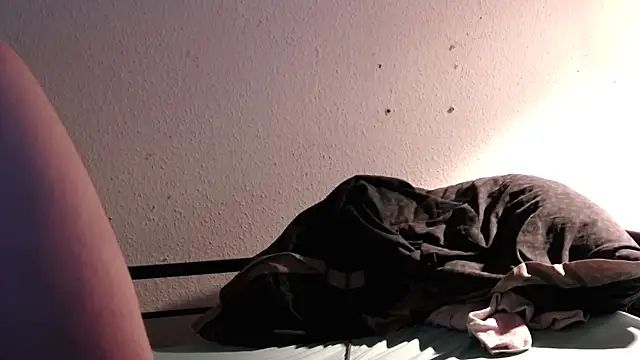 Vandrino online show from March 3, 2025, 2:36 am