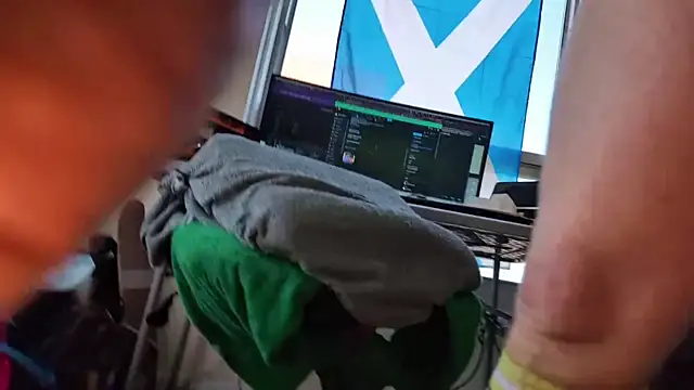 fisthole4dilfs online show from March 11, 2025, 8:20 pm