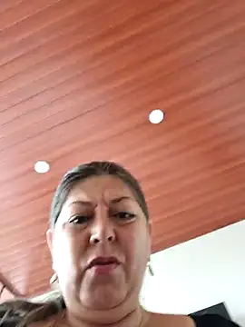 Snapshot of emma_tour chatting on January 2, 2025, 9:18 pm emma tour online show from January 2, 2025, 9:18 pm