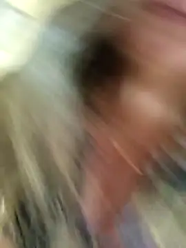 Snapshot of emma_tour chatting on January 9, 2025, 8:01 pm emma tour online show from January 9, 2025, 8:01 pm