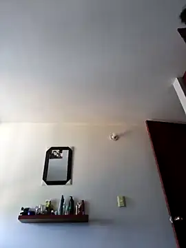 Snapshot of emma_tour chatting on January 17, 2025, 2:07 pm emma tour online show from January 17, 2025, 2:07 pm