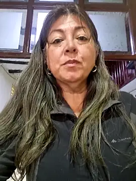 Snapshot of emma_tour chatting on March 13, 2025, 3:50 pm emma tour online show from March 13, 2025, 3:50 pm