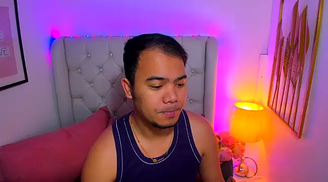 Snapshot of AsianZero chatting on February 1, 2025, 6:21 am AsianZero online show from February 1, 2025, 6:21 am