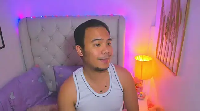 Snapshot of AsianZero chatting on February 17, 2025, 7:53 pm AsianZero online show from February 17, 2025, 7:53 pm