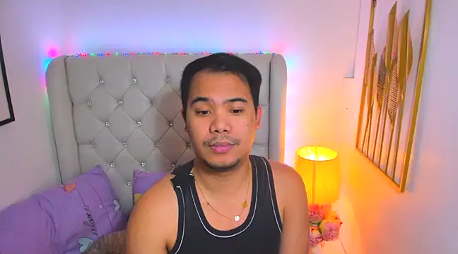 Snapshot of AsianZero chatting on February 20, 2025, 5:07 pm AsianZero online show from February 20, 2025, 5:07 pm