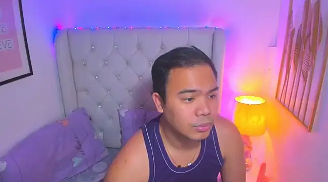 Snapshot of AsianZero chatting on March 1, 2025, 8:53 pm AsianZero online show from March 1, 2025, 8:53 pm