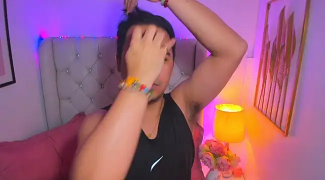 Snapshot of AsianZero chatting on March 5, 2025, 8:00 am AsianZero online show from March 5, 2025, 8:00 am