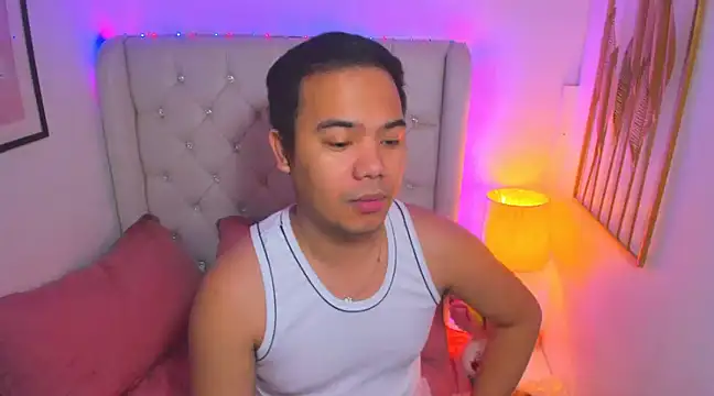 Snapshot of AsianZero chatting on March 11, 2025, 7:37 am AsianZero online show from March 11, 2025, 7:37 am