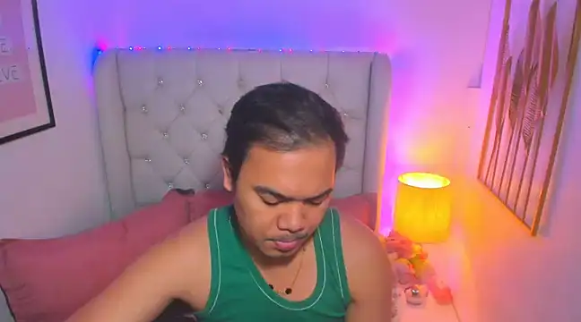 Snapshot of AsianZero chatting on March 14, 2025, 8:38 pm AsianZero online show from March 14, 2025, 8:38 pm