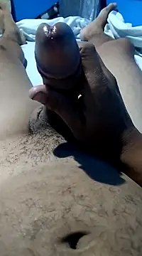 geroom online show from March 8, 2025, 4:01 am