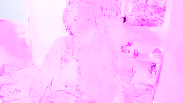 Snapshot of TaliMajesty chatting on February 7, 2025, 8:20 pm TaliMajesty online show from February 7, 2025, 8:20 pm