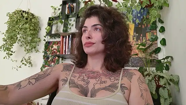 Snapshot of TaliMajesty chatting on March 14, 2026, 4:56 pm TaliMajesty online show from March 14, 2026, 4:56 pm
