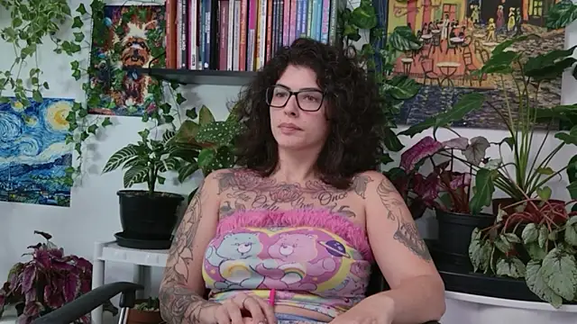 Snapshot of TaliMajesty chatting on March 26, 2026, 10:26 pm TaliMajesty online show from March 26, 2026, 10:26 pm