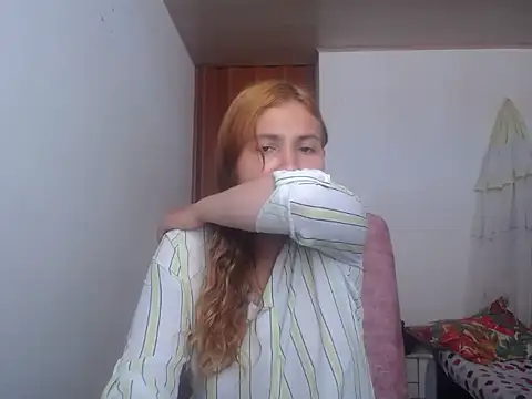 Snapshot of Mia_davis01 chatting on January 3, 2025, 5:20 pm Mia davis01 online show from January 3, 2025, 5:20 pm