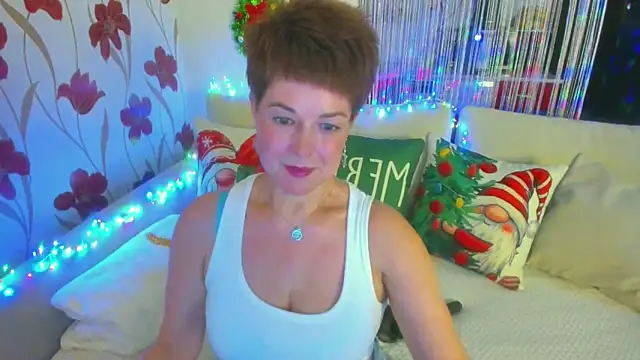 Snapshot of JennAlison chatting on December 19, 2025, 12:45 pm JennAlison online show from December 19, 2025, 12:45 pm