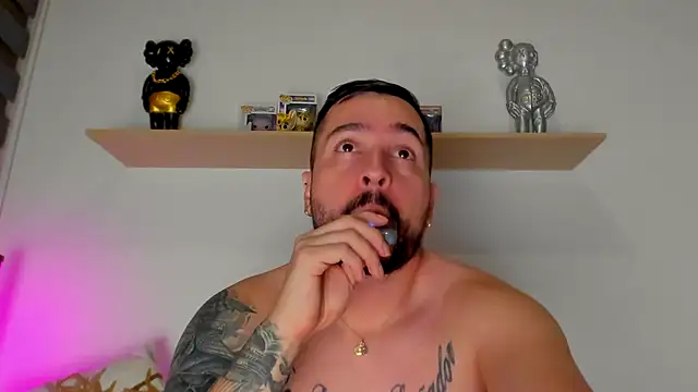 Snapshot of camilo_restrepo21 chatting on October 17, 2025, 11:51 pm camilo restrepo21 online show from October 17, 2025, 11:51 pm