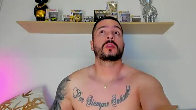 Snapshot of camilo_restrepo21 chatting on November 8, 2025, 1:50 am camilo restrepo21 online show from November 8, 2025, 1:50 am