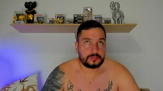 Snapshot of camilo_restrepo21 chatting on November 22, 2025, 1:26 am camilo restrepo21 online show from November 22, 2025, 1:26 am