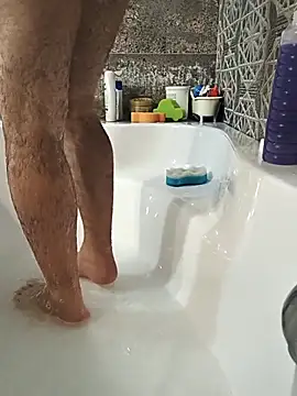 Snapshot of Lucy_1_roso chatting on December 5, 2025, 7:10 pm Lucy 1 roso online show from December 5, 2025, 7:10 pm