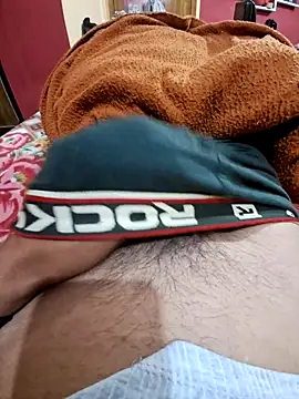 Snapshot of sunilaryan82 chatting on December 17, 2025, 4:57 pm sunilaryan82 online show from December 17, 2025, 4:57 pm