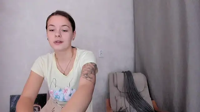 why again me online show from February 8, 2025, 6:01 pm