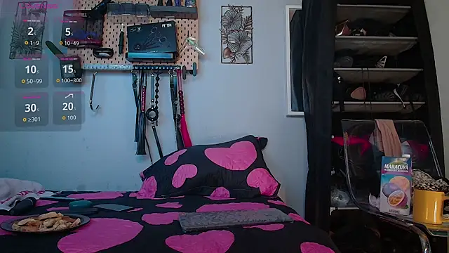 barbarah  online show from September 15, 2025, 8:14 am