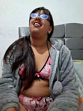 Snapshot of ZaidaWet chatting on January 23, 2025, 2:17 pm ZaidaWet online show from January 23, 2025, 2:17 pm
