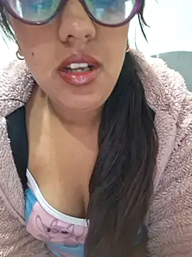 Snapshot of ZaidaWet chatting on January 25, 2025, 3:09 pm ZaidaWet online show from January 25, 2025, 3:09 pm