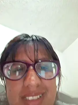 Snapshot of ZaidaWet chatting on February 3, 2025, 2:24 pm ZaidaWet online show from February 3, 2025, 2:24 pm