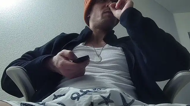Snapshot of SebastianReiss chatting on April 10, 2026, 4:39 am SebastianReiss online show from April 10, 2026, 4:39 am