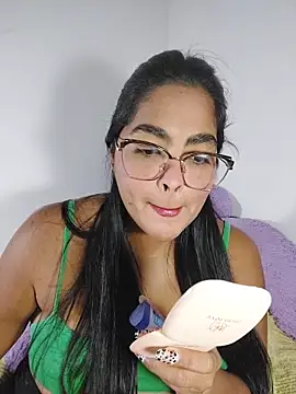 missmelissa  online show from February 5, 2026, 12:10 pm