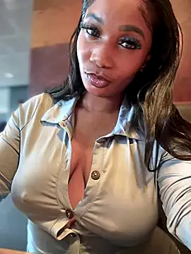   Nessa   online show from October 12, 2025, 11:20 am