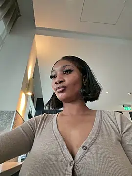 Snapshot of __Nessa__ chatting on February 20, 2026, 1:22 pm Nessa online show from February 20, 2026, 1:22 pm