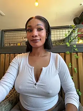   Nessa   online show from May 22, 2026, 11:38 am