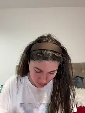 Snapshot of IrisBlues chatting on December 15, 2025, 5:06 pm IrisBlues online show from December 15, 2025, 5:06 pm