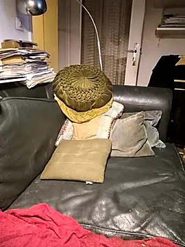 briochin online show from January 9, 2026, 9:56 am