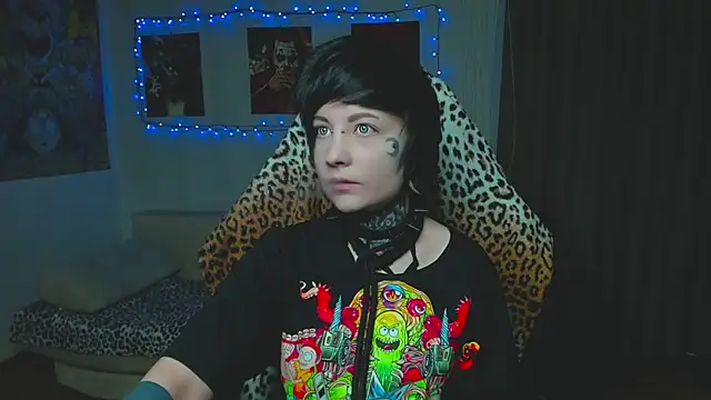 acid trip1l online show from October 23, 2025, 8:18 pm