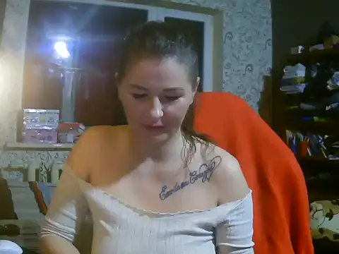 Snapshot of Valerivv chatting on May 18, 2026, 8:03 pm Valerivv online show from May 18, 2026, 8:03 pm