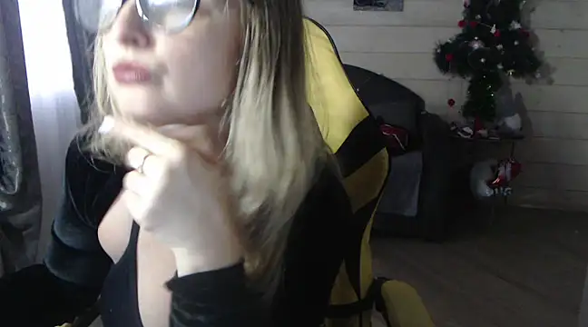 Snapshot of RubiLakros chatting on January 22, 2025, 11:34 am RubiLakros online show from January 22, 2025, 11:34 am