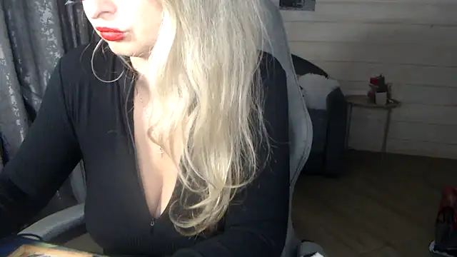 Snapshot of RubiLakros chatting on September 11, 2025, 8:53 pm RubiLakros online show from September 11, 2025, 8:53 pm