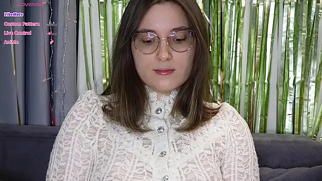 Snapshot of BeckyMartens chatting on September 20, 2025, 2:23 am BeckyMartens online show from September 20, 2025, 2:23 am