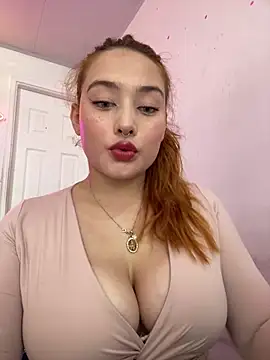 Snapshot of Tulipa_ chatting on March 3, 2026, 9:21 pm Tulipa online show from March 3, 2026, 9:21 pm