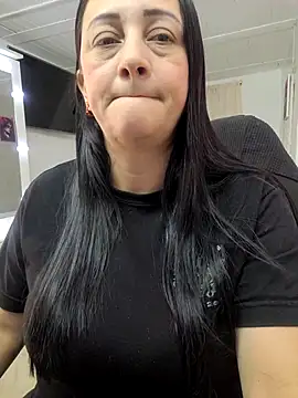 Snapshot of Ameliarizo chatting on October 7, 2025, 10:18 pm Ameliarizo online show from October 7, 2025, 10:18 pm