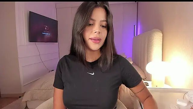 Snapshot of salome__11 chatting on March 7, 2026, 1:02 am salome 11 online show from March 7, 2026, 1:02 am