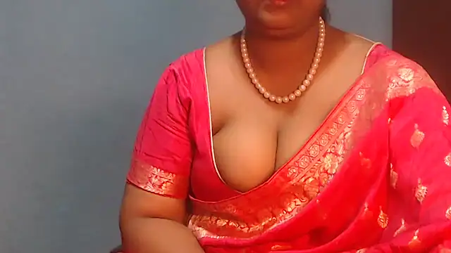 naughtyboobs38dd online show from April 13, 2026, 5:57 am