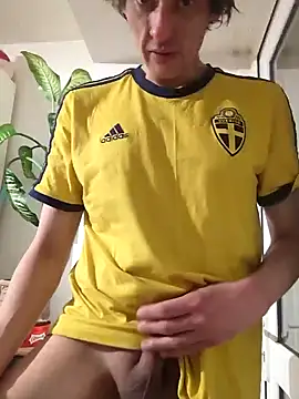 maciej online show from February 15, 2025, 8:54 pm